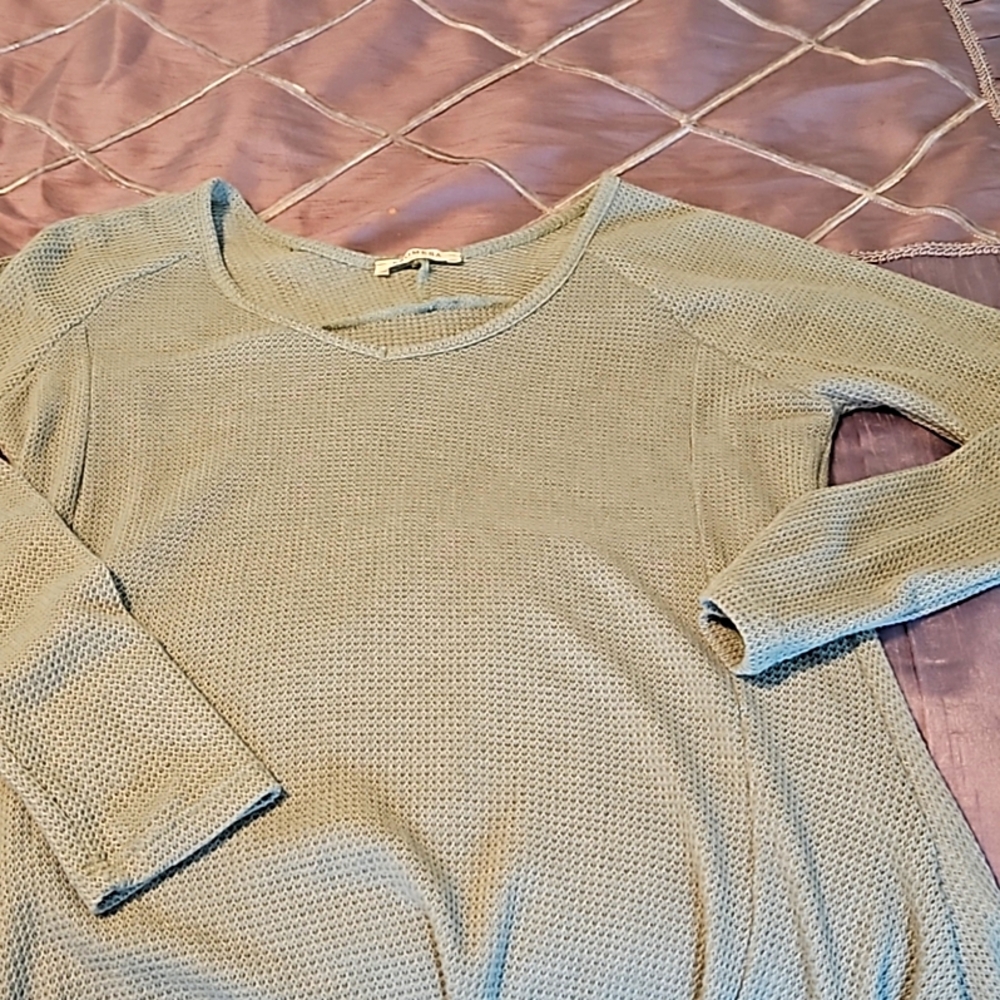 💚 sea foam waffle top